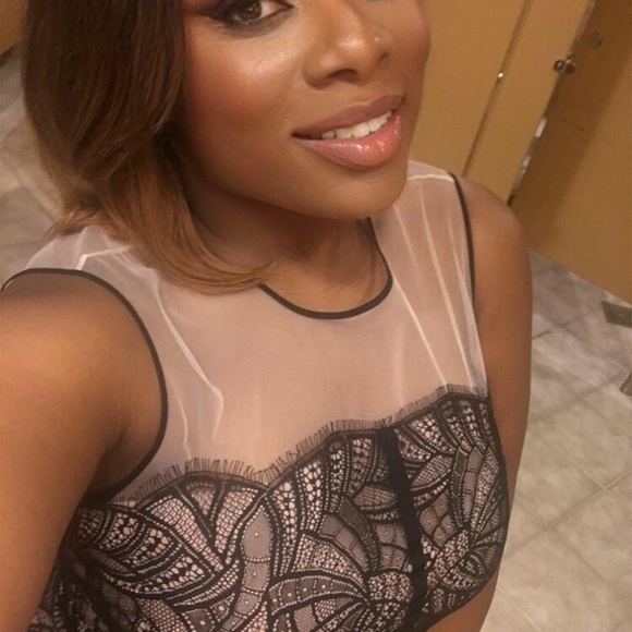 Meet your Posher, Christelle - Picture 3 of 3